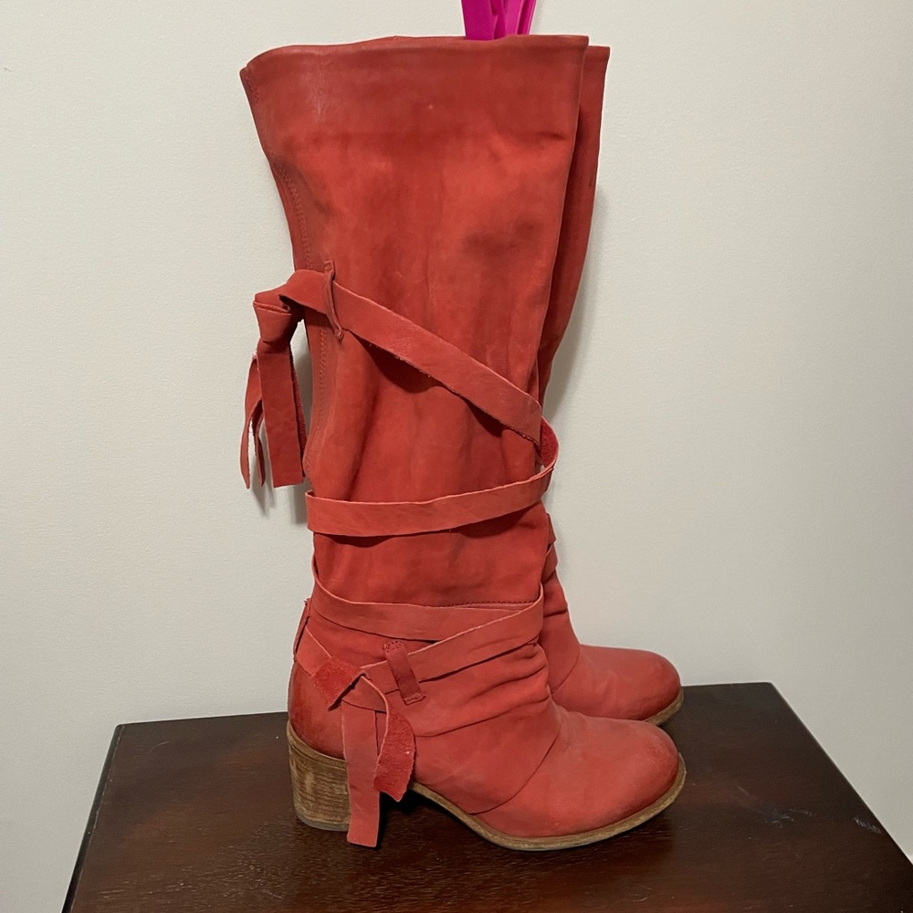 A.s.98 Women's Red Suede Boots